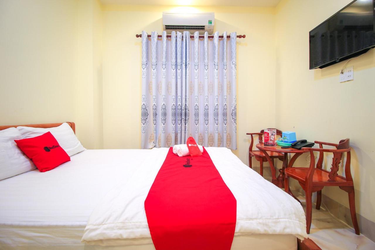 Reddoorz Plus @ Dong Den Street TP. Hồ Chí Minh